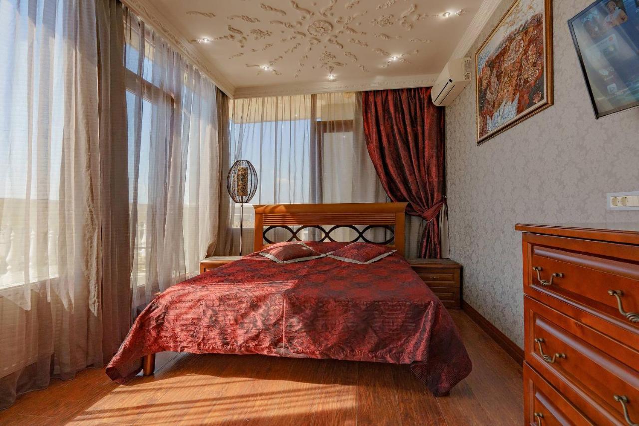 Gefest Apartments Odessa Esterno foto